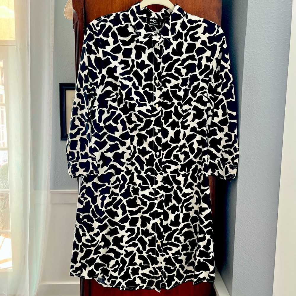 Beautiful and flattering silk like dress